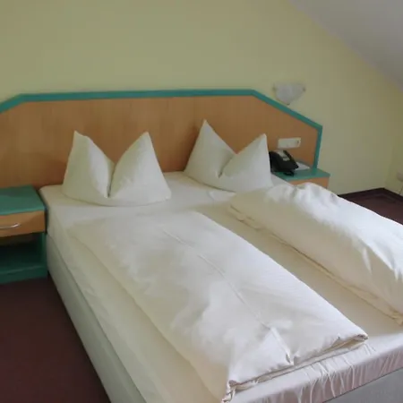 Zur Post Erlau (Passau)